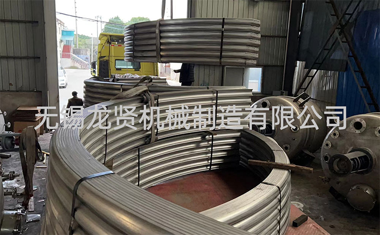 关系多样的封头盘管
